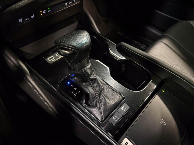 Used 2023 Lexus ES 300h F Sport image 29