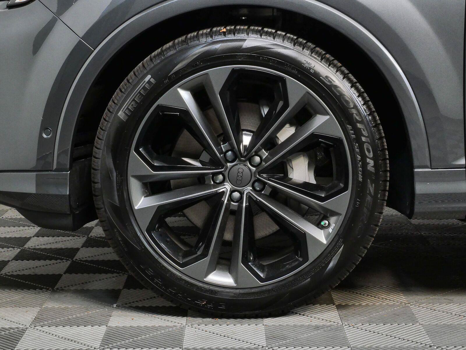 New 2026 Audi Q7 3.0T Prestige AWD/4WD image 38