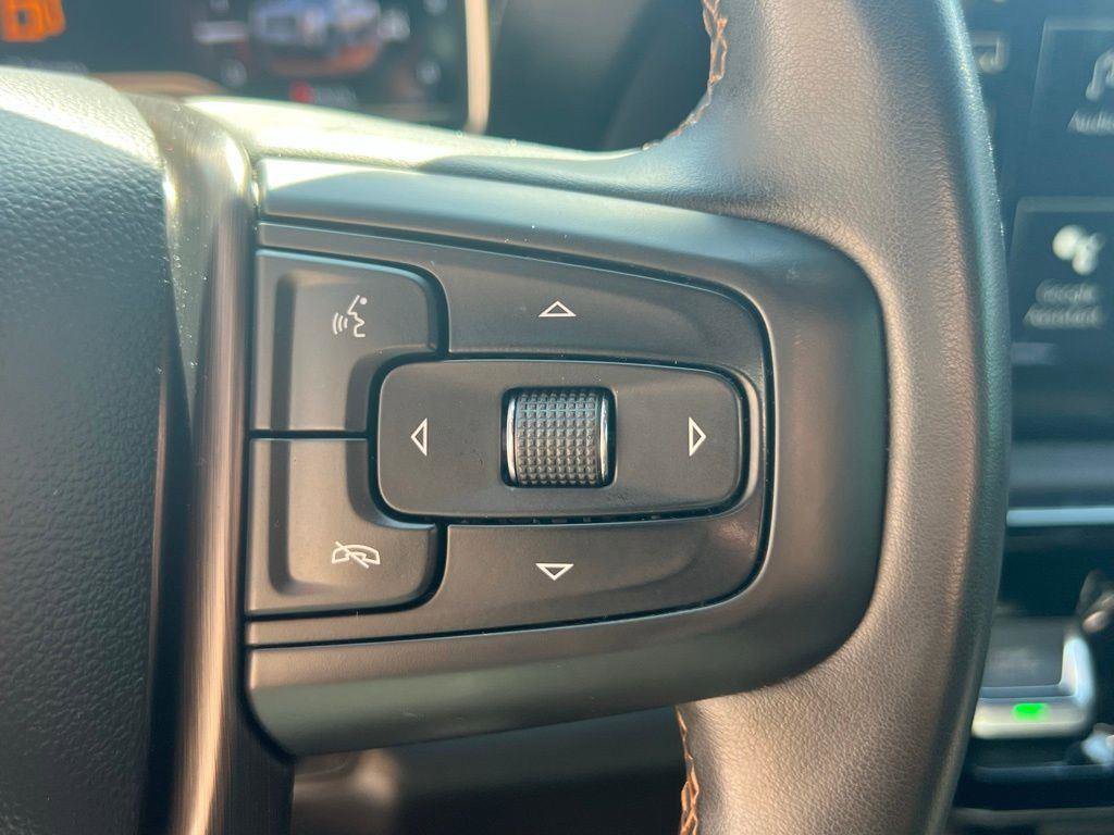 Used 2024 GMC Sierra 2500 AT4 w/ AT4 Preferred Package image 31
