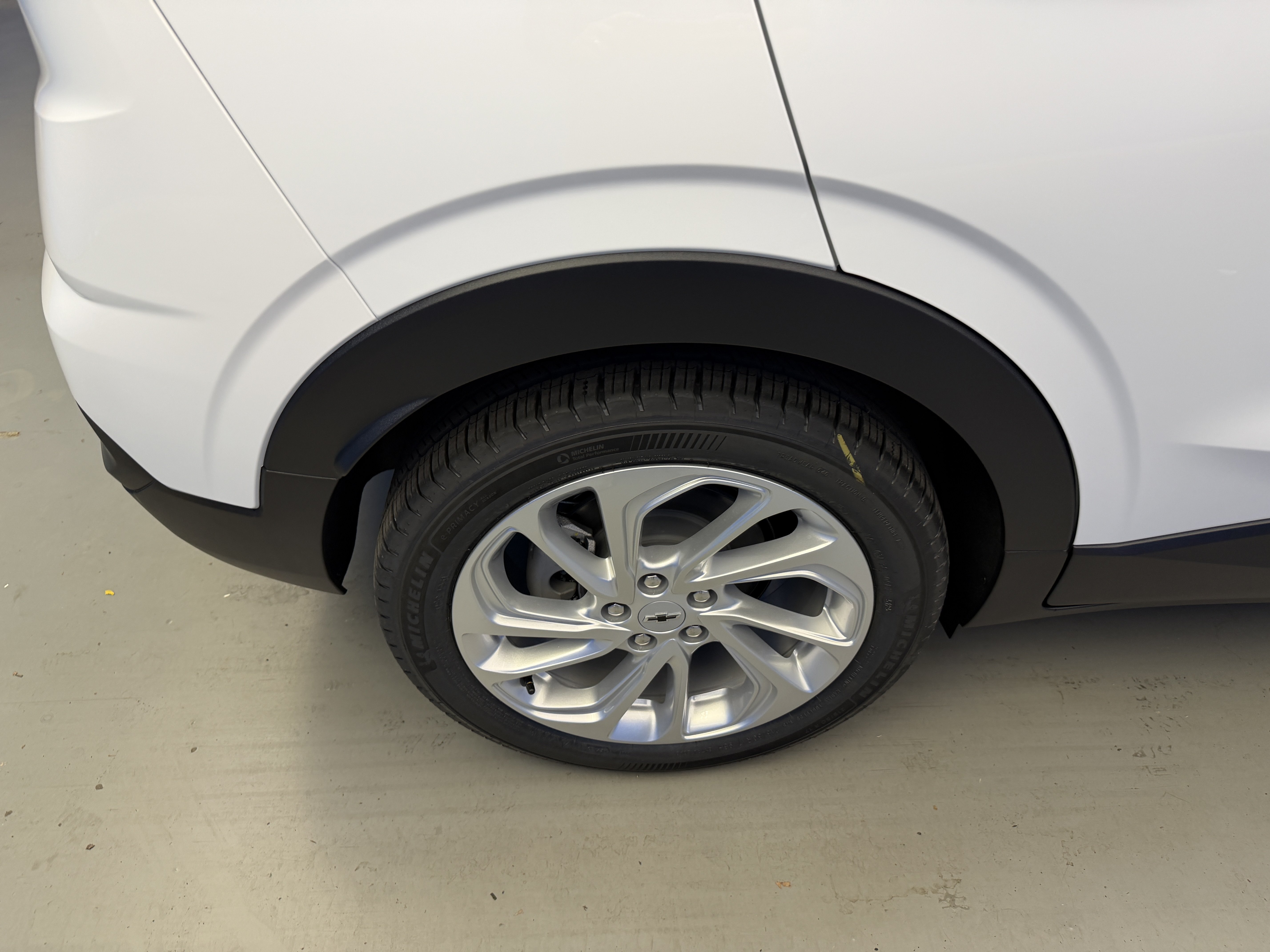 New 2027 Chevrolet Bolt LT FWD image 8