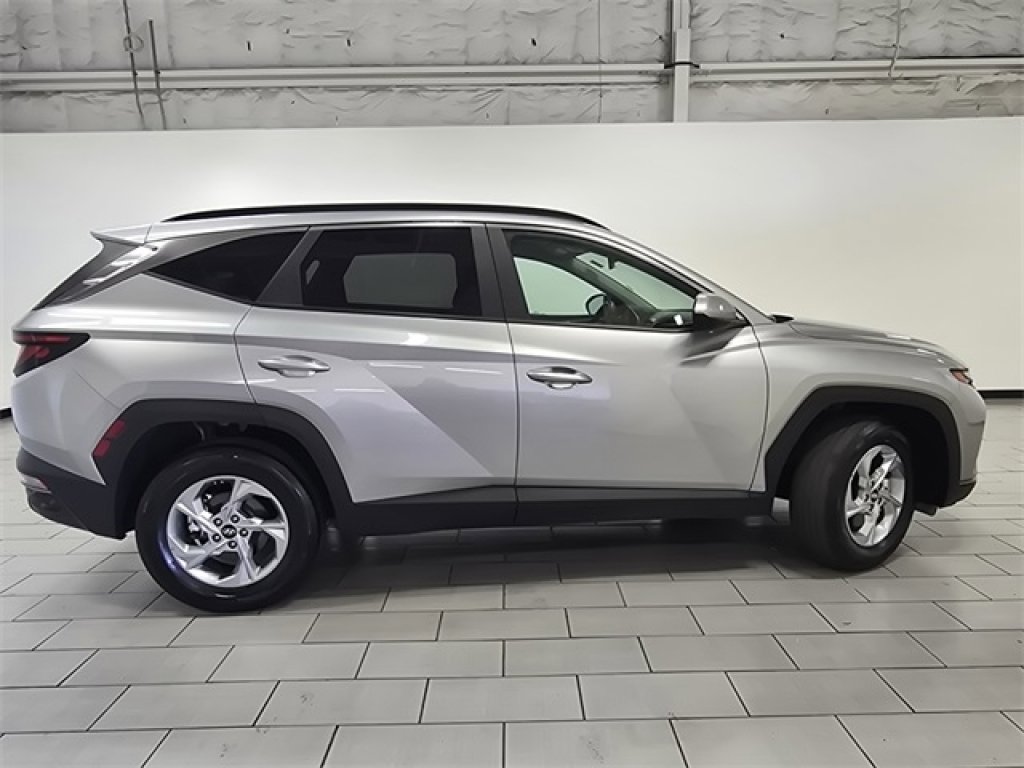 Used 2024 Hyundai Tucson SEL image 17