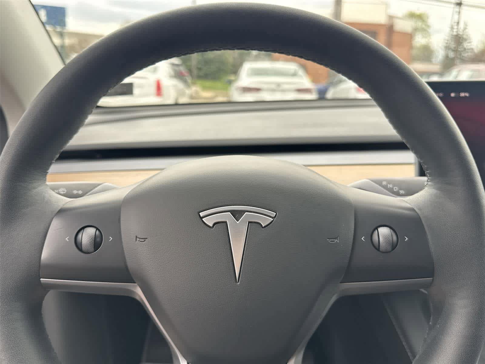 Used 2023 Tesla Model Y AWD image 19