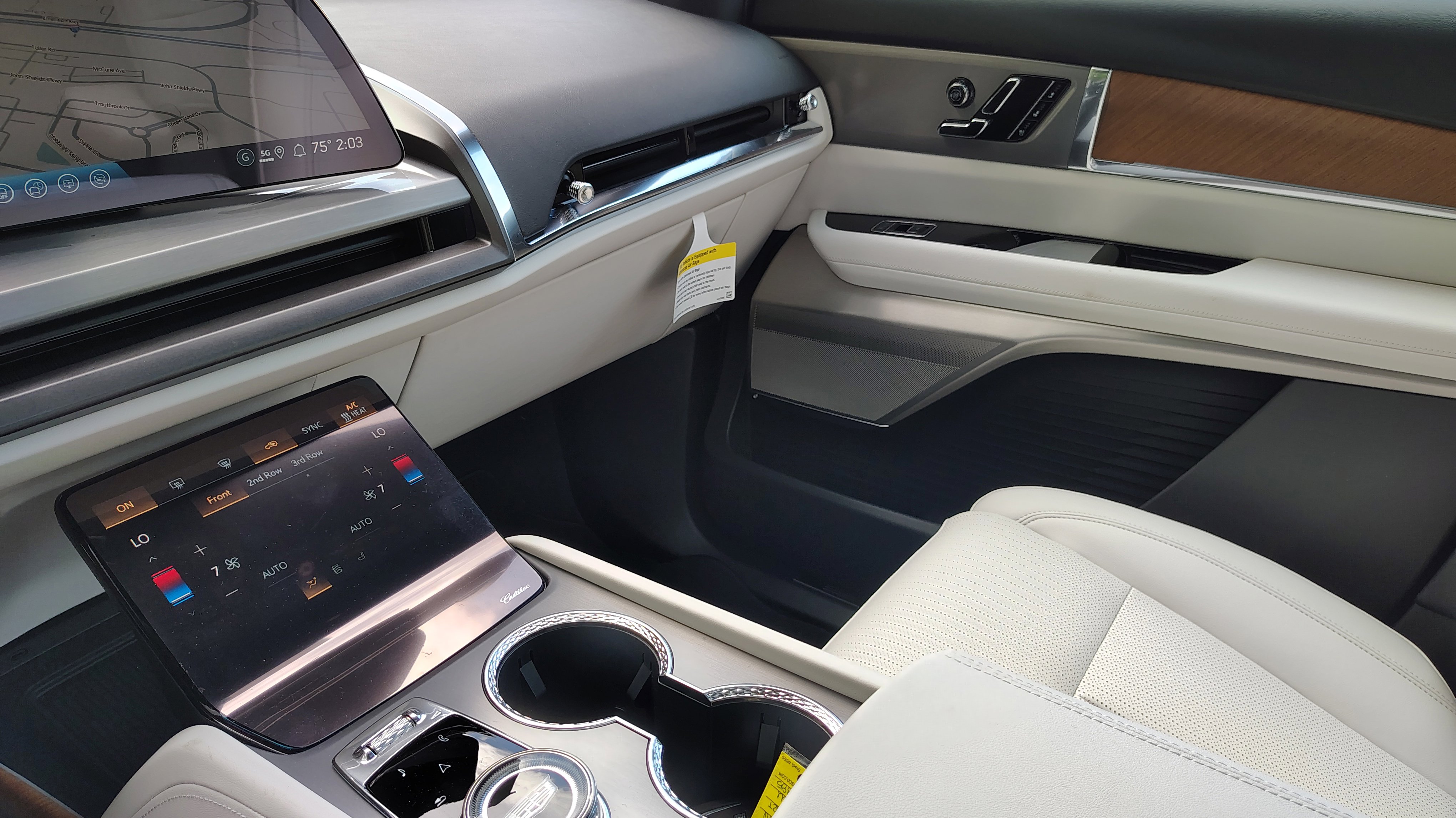 New 2026 Cadillac Vistiq Sport image 23