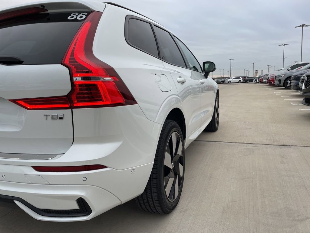New 2025 Volvo XC60 T8 Plus w/ Protection Package Premier image 6