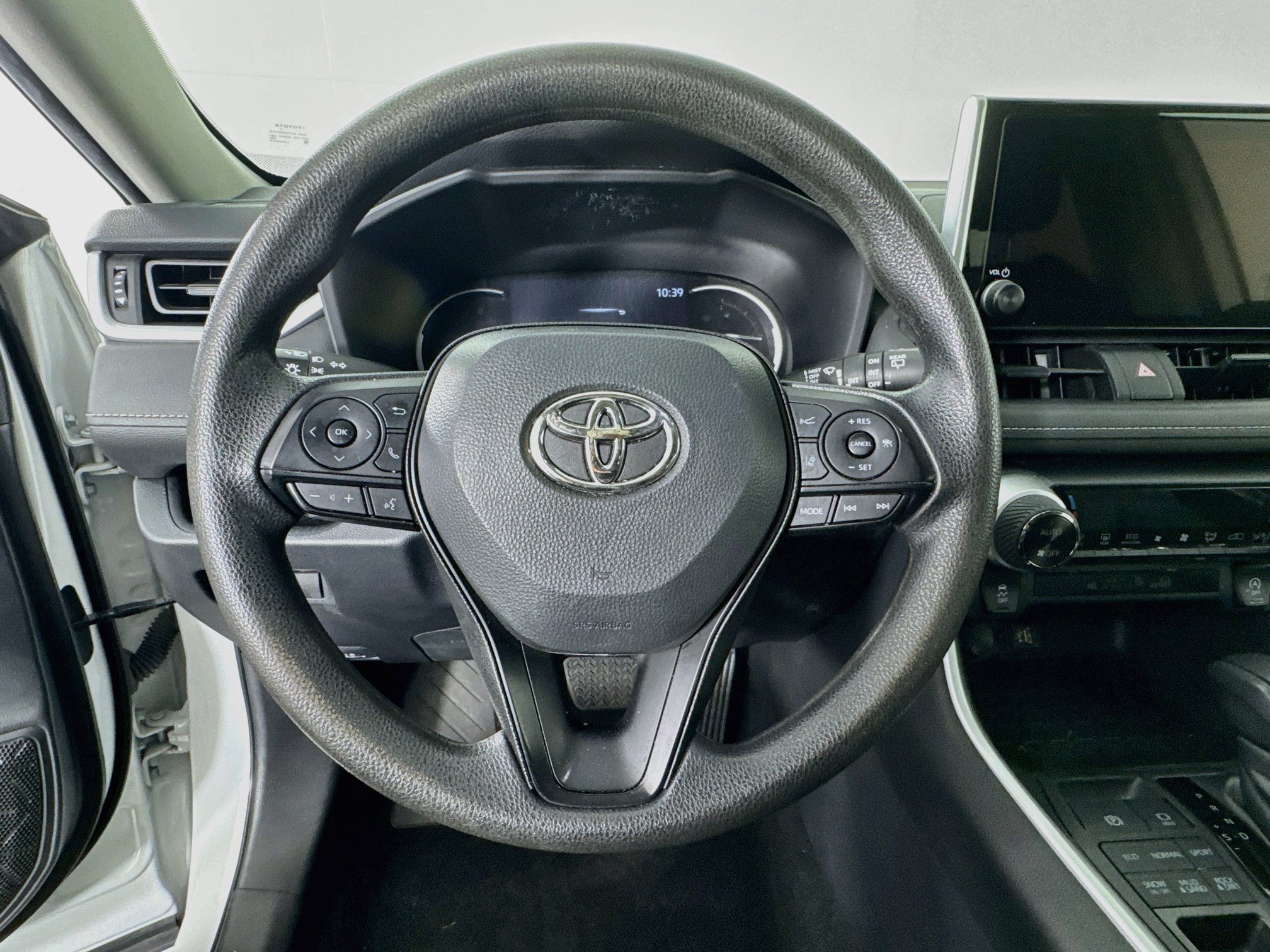 Certified 2023 Toyota RAV4 XLE AWD/4WD image 11