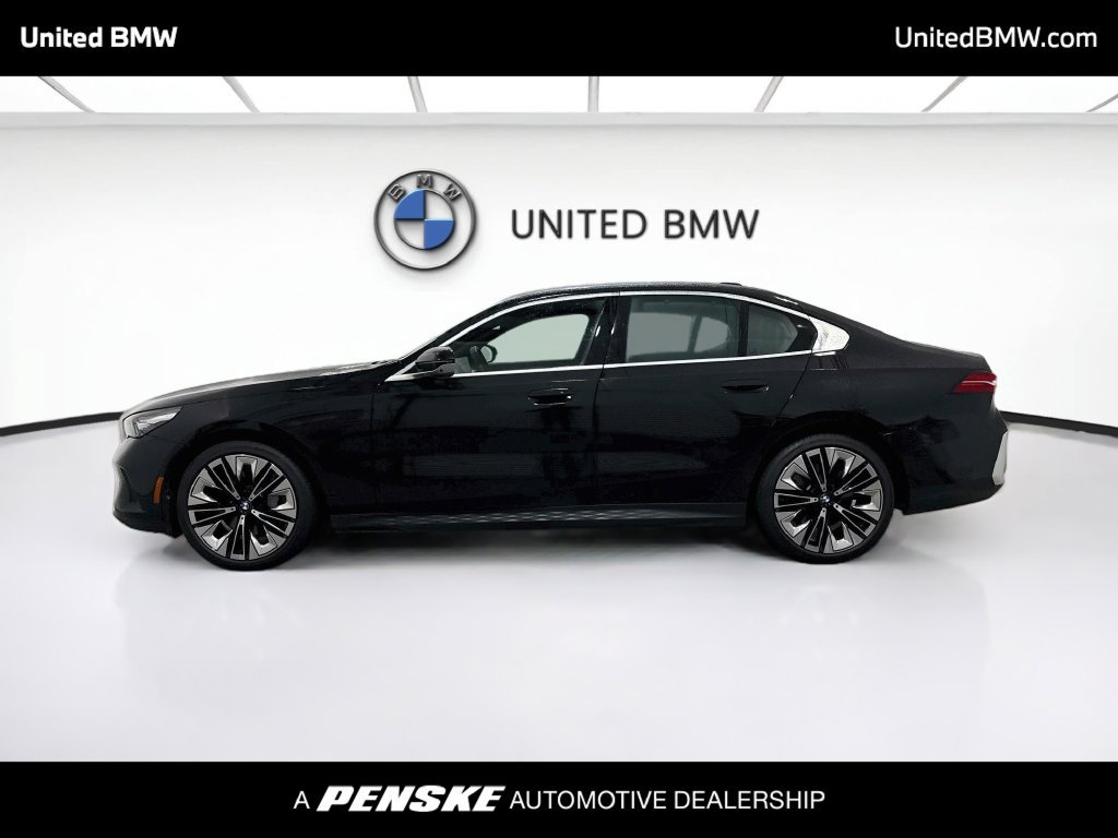 Certified 2027 BMW 540i xDrive AWD/4WD image 8