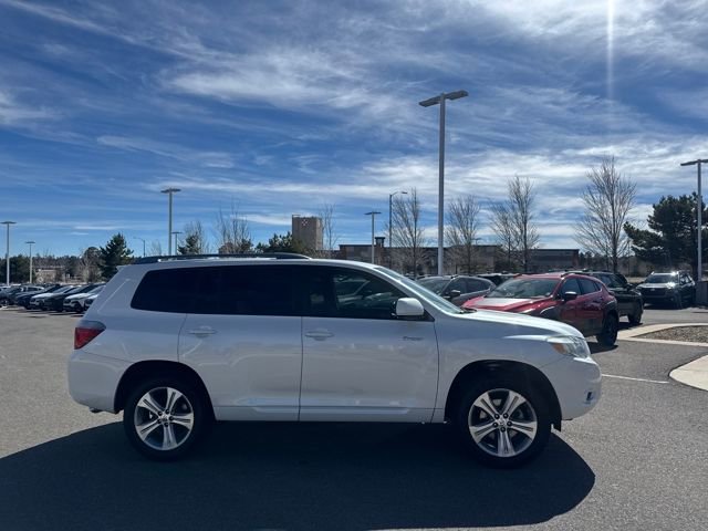 Used 2010 Toyota Highlander Sport image 2