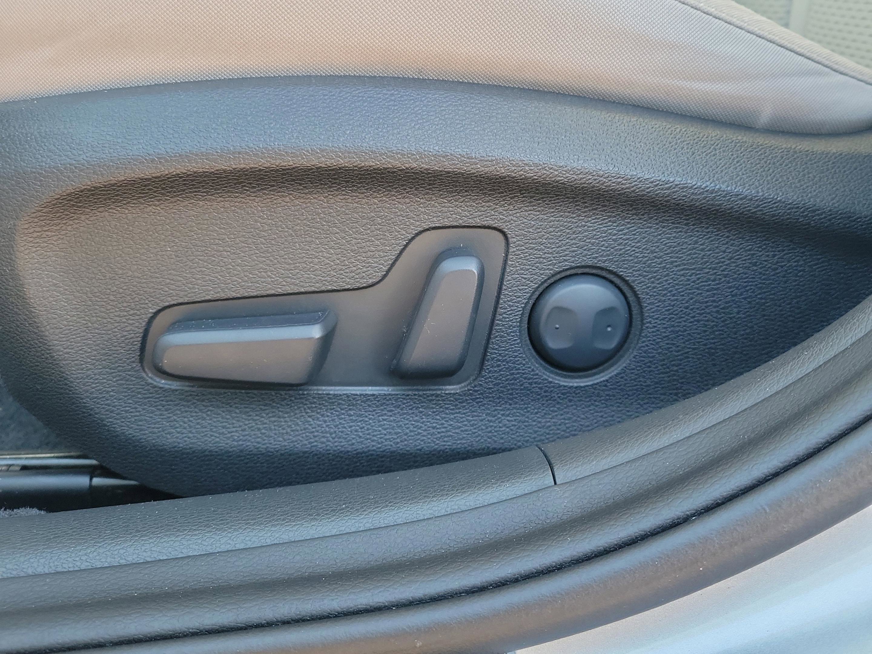 Used 2019 Hyundai Sonata SEL image 18