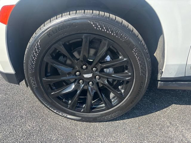 Used 2022 GMC Yukon XL Denali AWD/4WD image 5