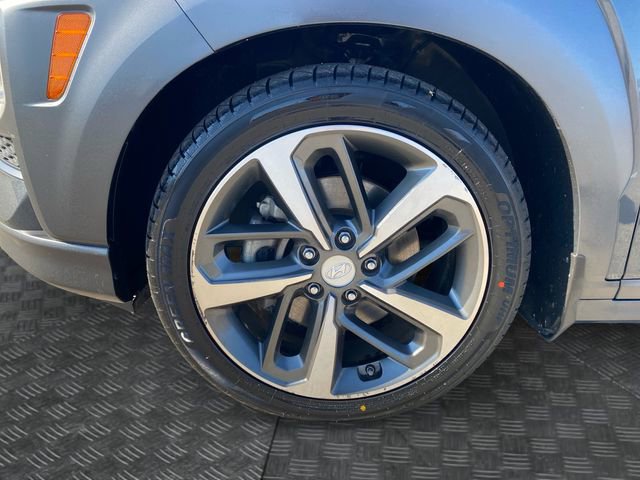 Used 2020 Hyundai Kona Limited image 32