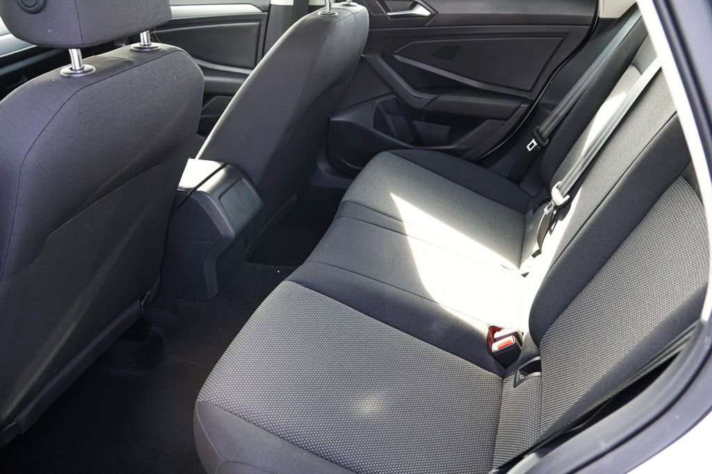 Used 2021 Volkswagen Jetta S image 25