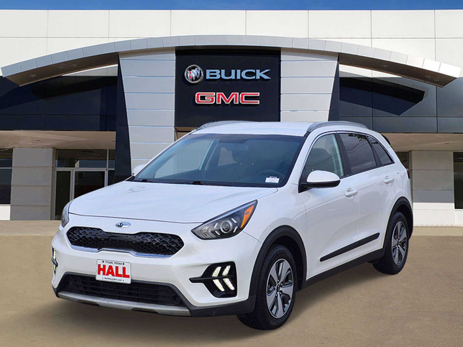 Used 2021 Kia Niro LX image 3