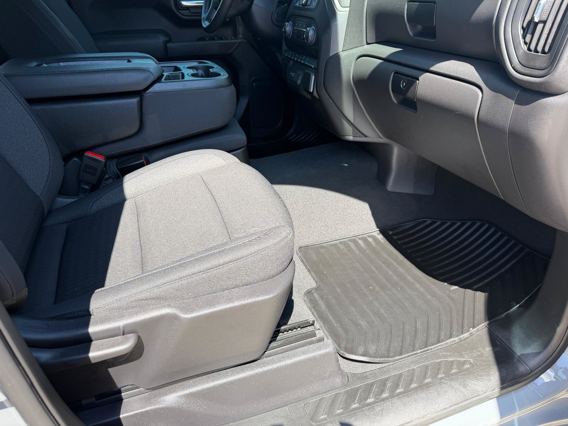 Used 2025 Chevrolet Silverado 1500 Custom RWD image 26