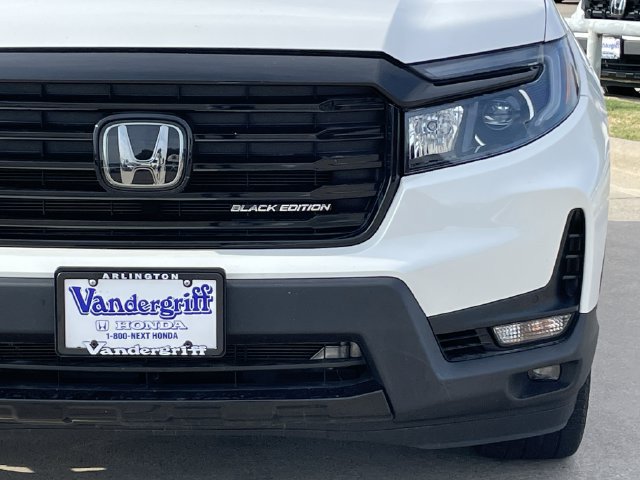 Certified 2024 Honda Passport Black Edition image 8
