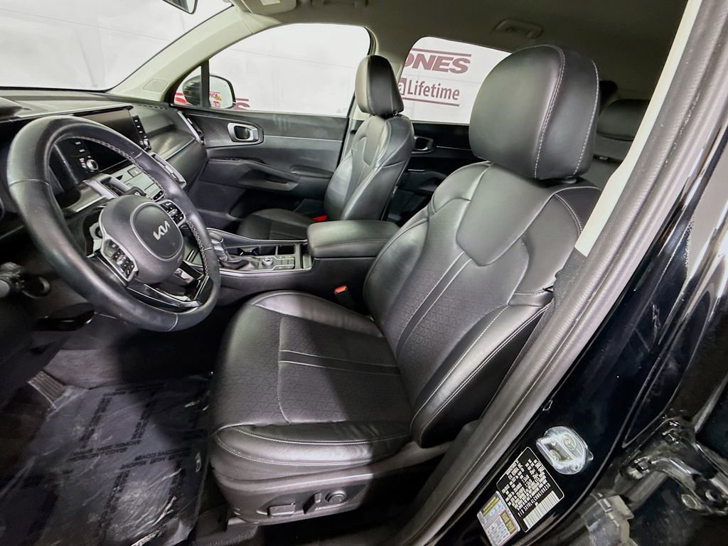 Used 2022 Kia Sorento S image 26