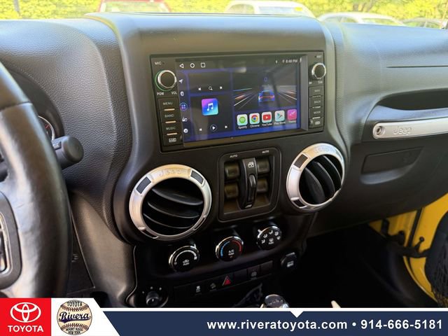 Used 2011 Jeep Wrangler Unlimited Sahara w/ Dual Top Group AWD/4WD image 14