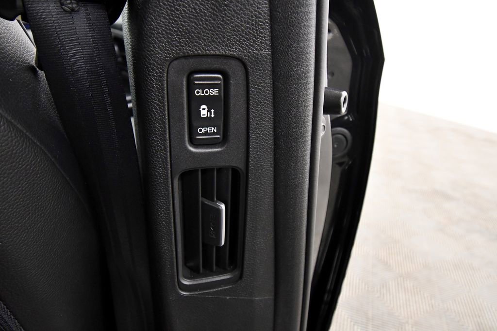 Certified 2024 Honda Odyssey Elite image 20