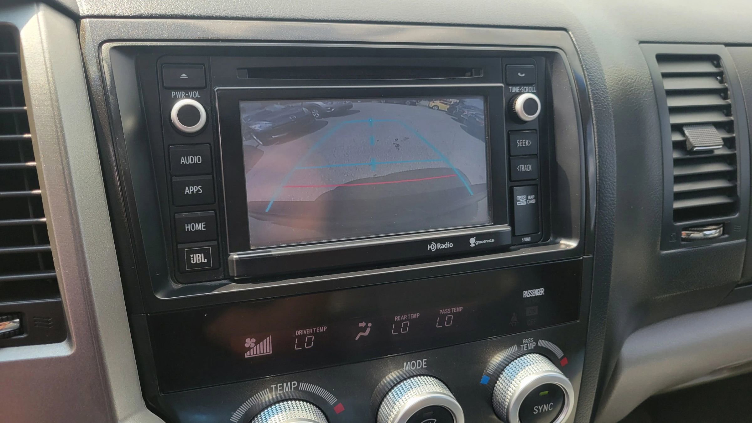 Used 2015 Toyota Sequoia Limited image 32