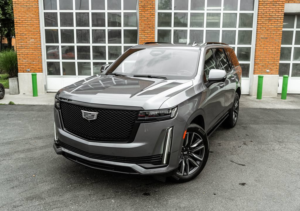 Used 2022 Cadillac Escalade Sport w/ Touring Package AWD/4WD image 2