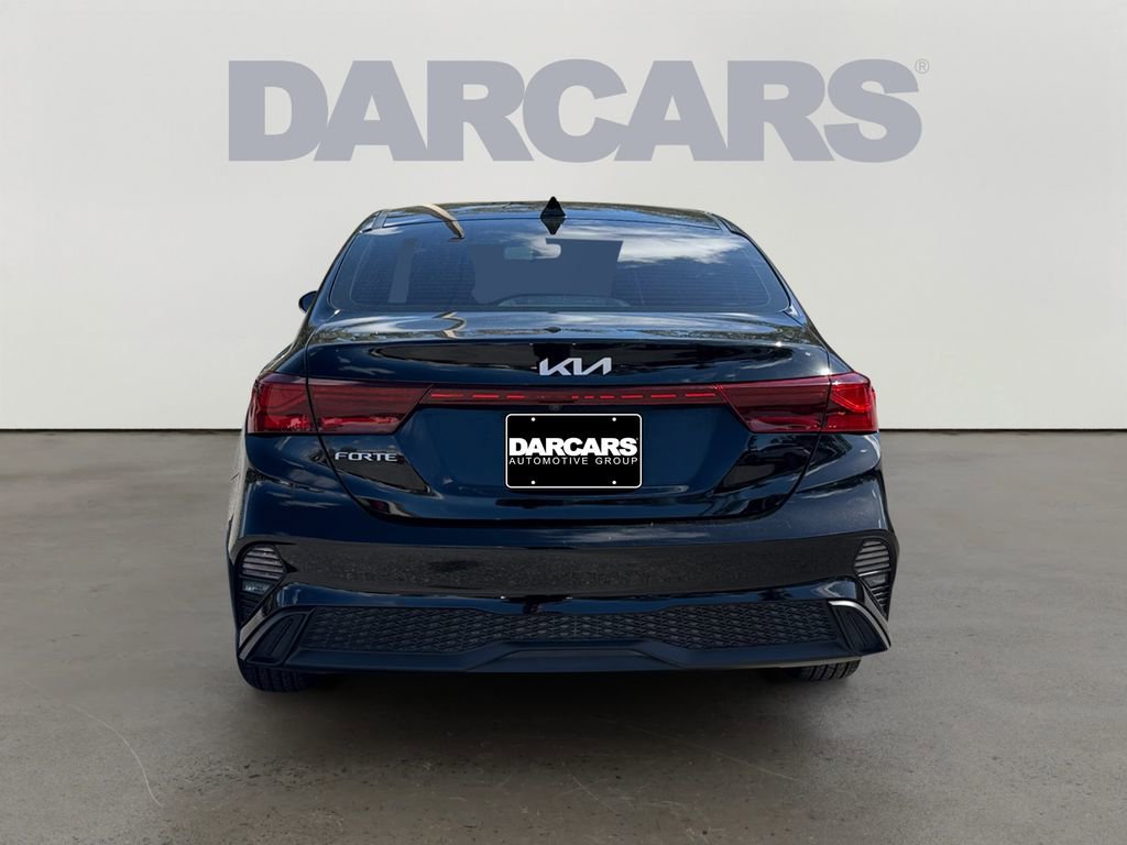Used 2024 Kia Forte LXS image 6