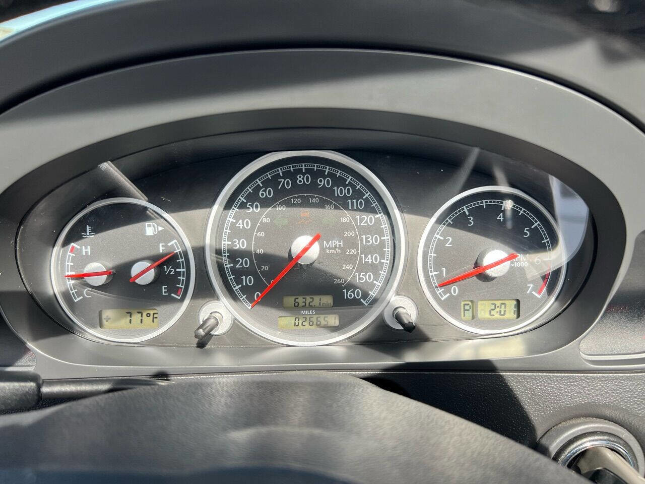 Used 2007 Chrysler Crossfire Convertible w/ Special Edition Group image 39