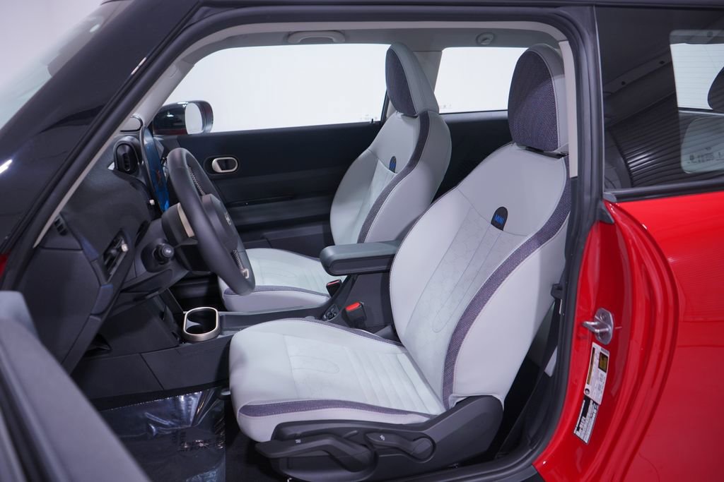 Used 2025 MINI Cooper S image 7