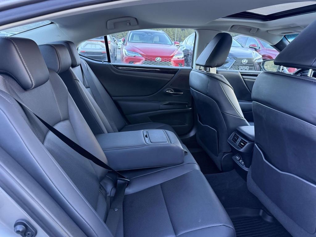 Used 2021 Lexus ES 350 w/ Premium Package image 13