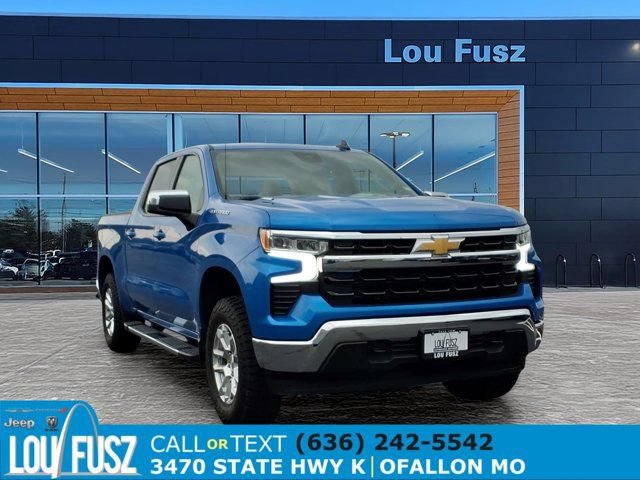 Used 2025 Chevrolet Silverado 1500 LT AWD/4WD image 1