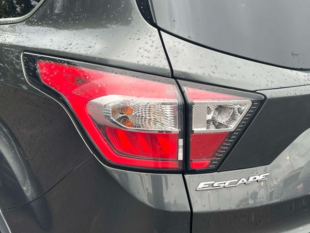Used 2018 Ford Escape SE AWD/4WD image 11