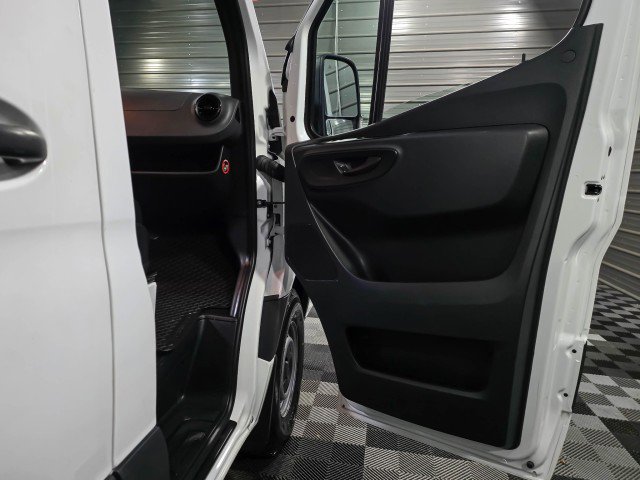 Used 2020 Mercedes-Benz Sprinter 2500 image 27