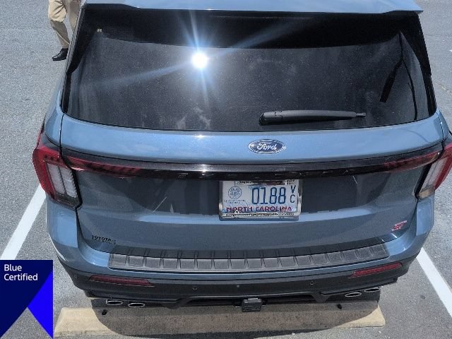 Certified 2025 Ford Explorer ST AWD/4WD image 7
