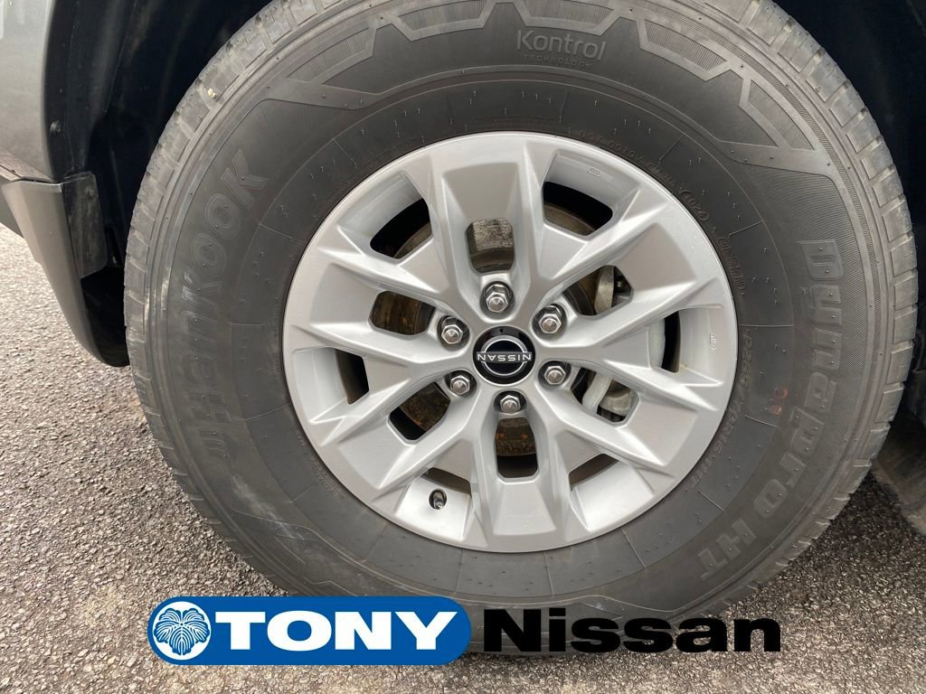 Used 2024 Nissan Frontier SV w/ Technology Package image 27