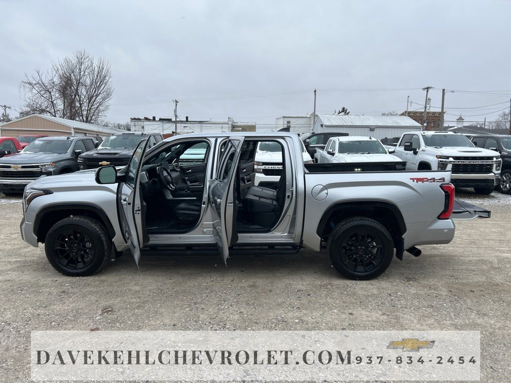 Used 2024 Toyota Tundra Platinum image 29
