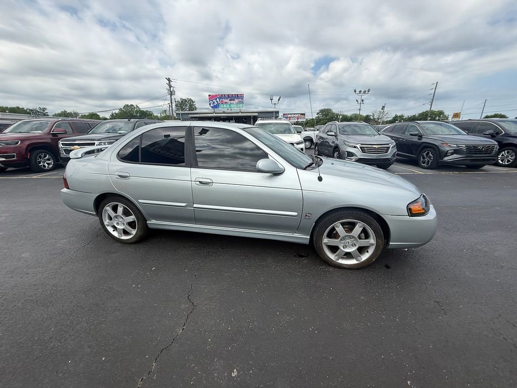 Used 2004 Nissan Sentra SE-R Spec V w/ Sunroof Pkg FWD image 2