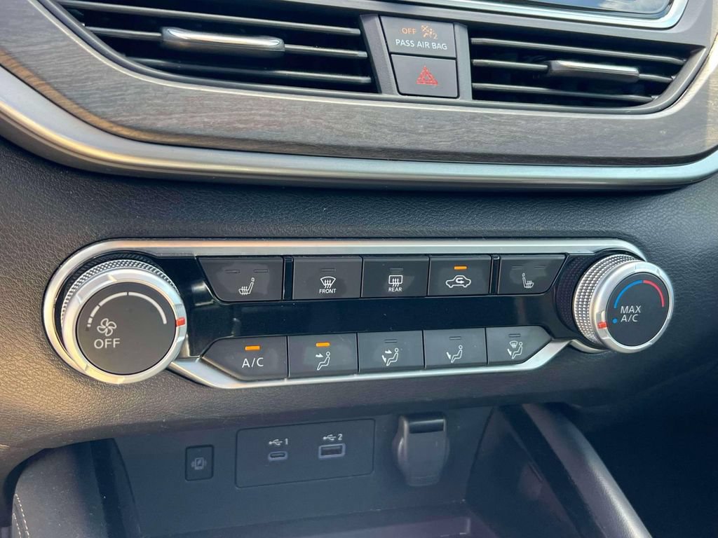 Used 2024 Nissan Altima 2.5 SV w/ SV Premium Package AWD/4WD image 31