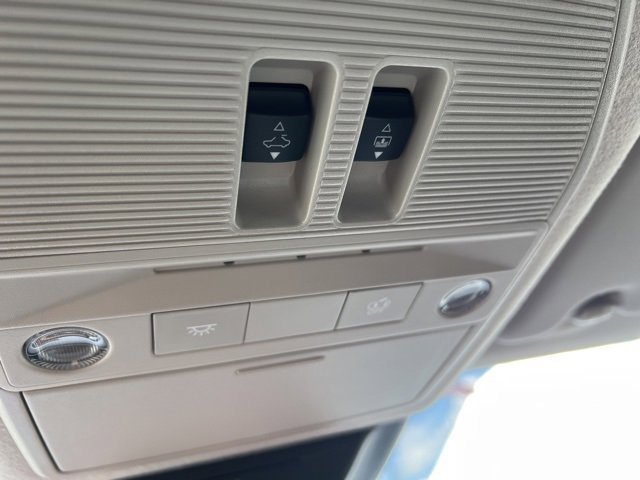 New 2025 Nissan Kicks SV w/ SV Premium Package image 22