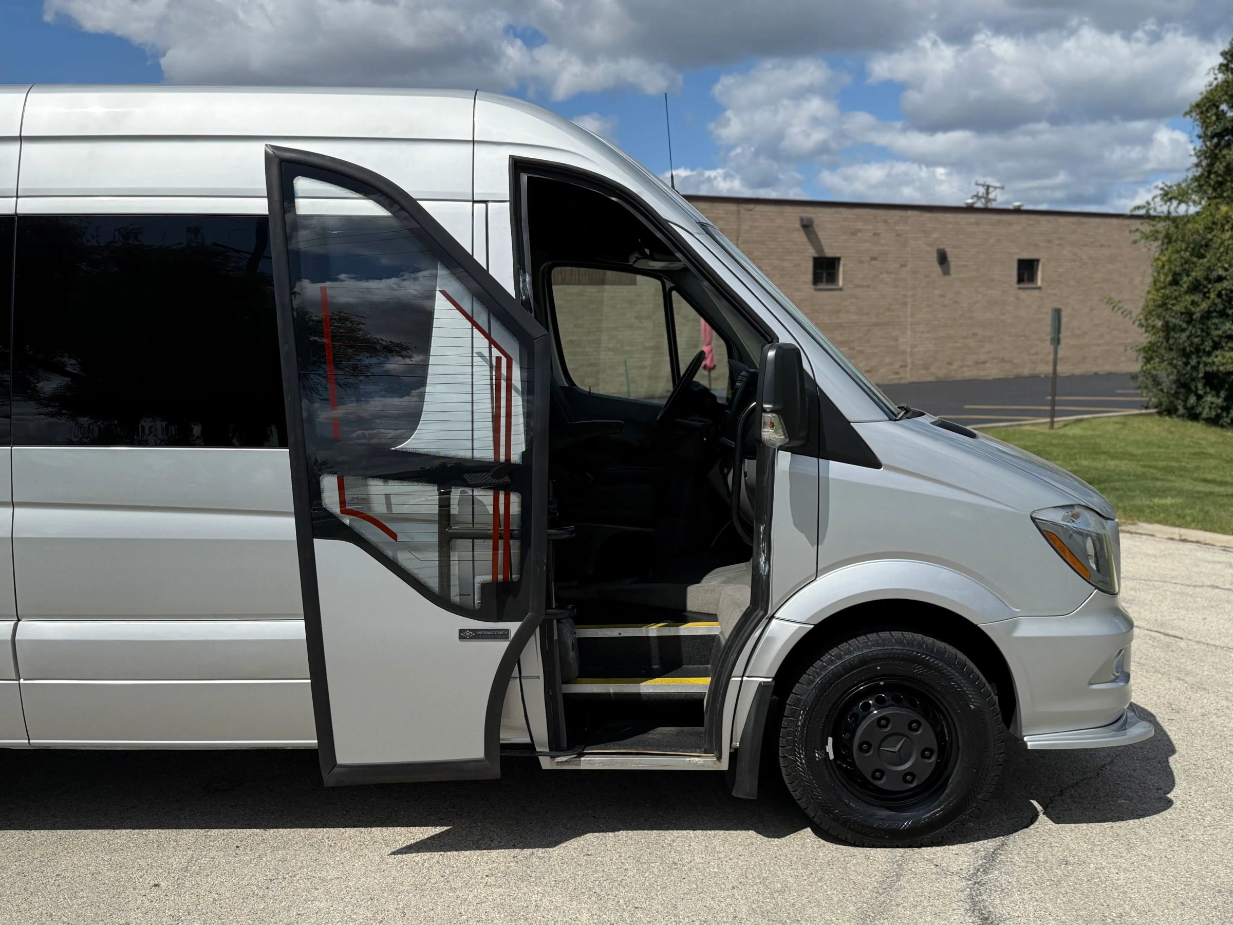 Used 2015 Mercedes-Benz Sprinter 3500 w/ Window Fleet Package image 8