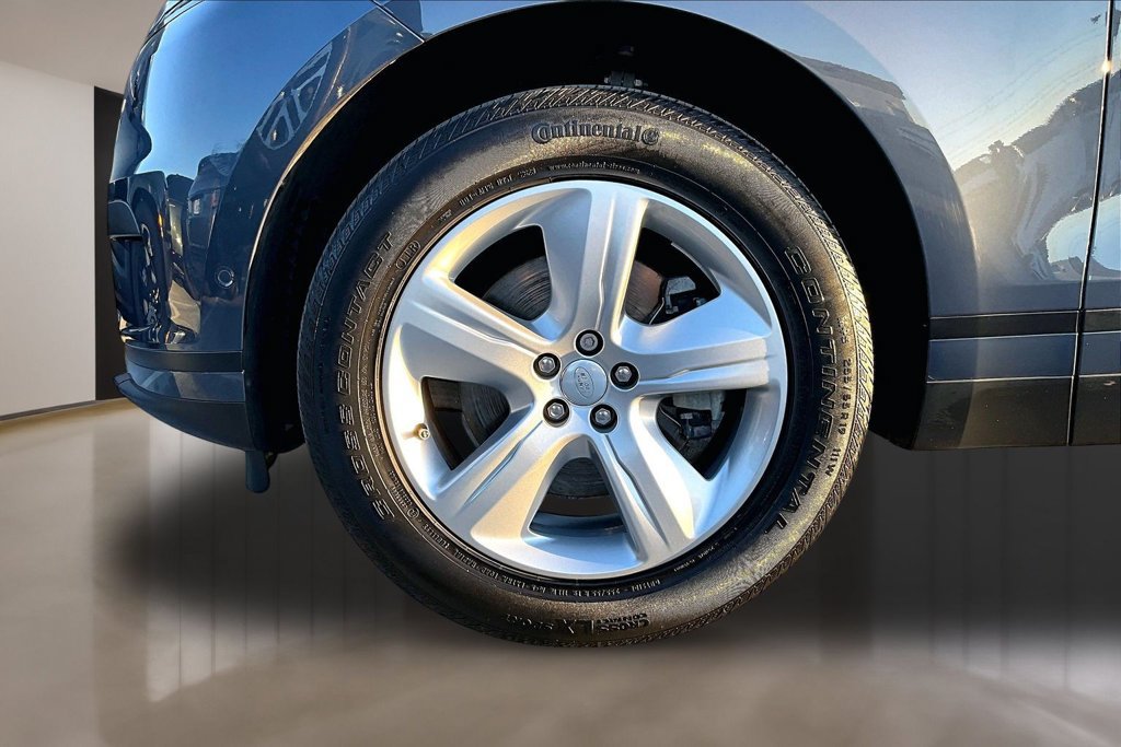 Certified 2024 Land Rover Range Rover Velar S AWD/4WD image 32