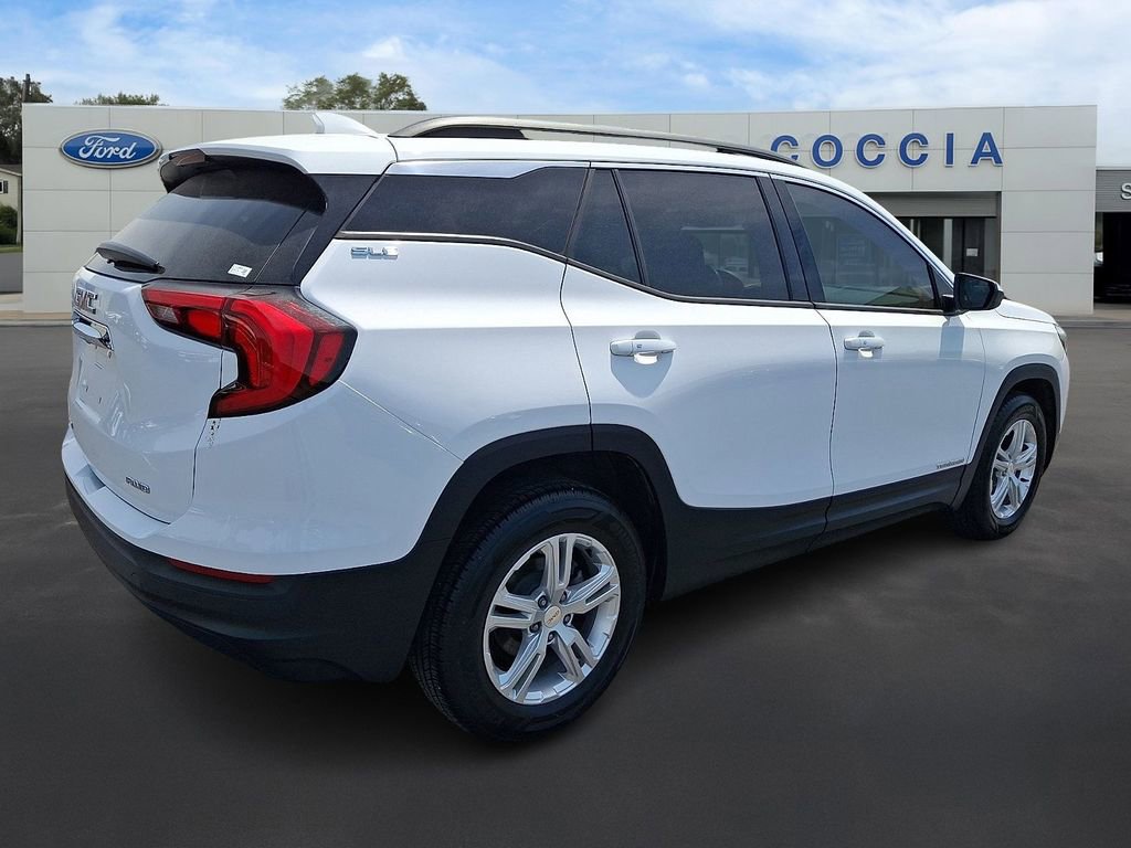 Used 2020 GMC Terrain SLE w/ Driver Convenience Package AWD/4WD image 4