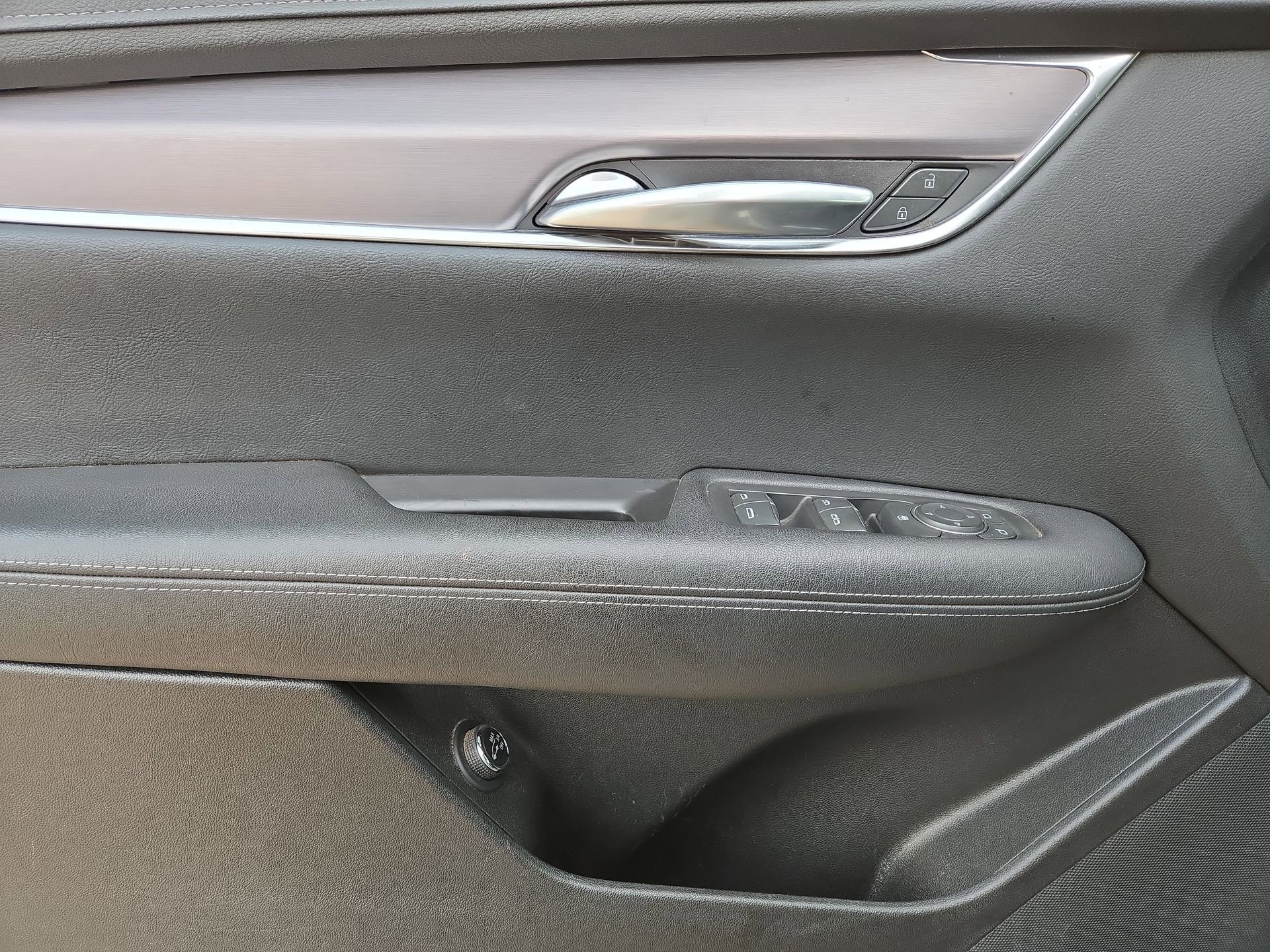 Used 2020 Cadillac XT5 Luxury w/ LPO, Floor Liner Package image 15