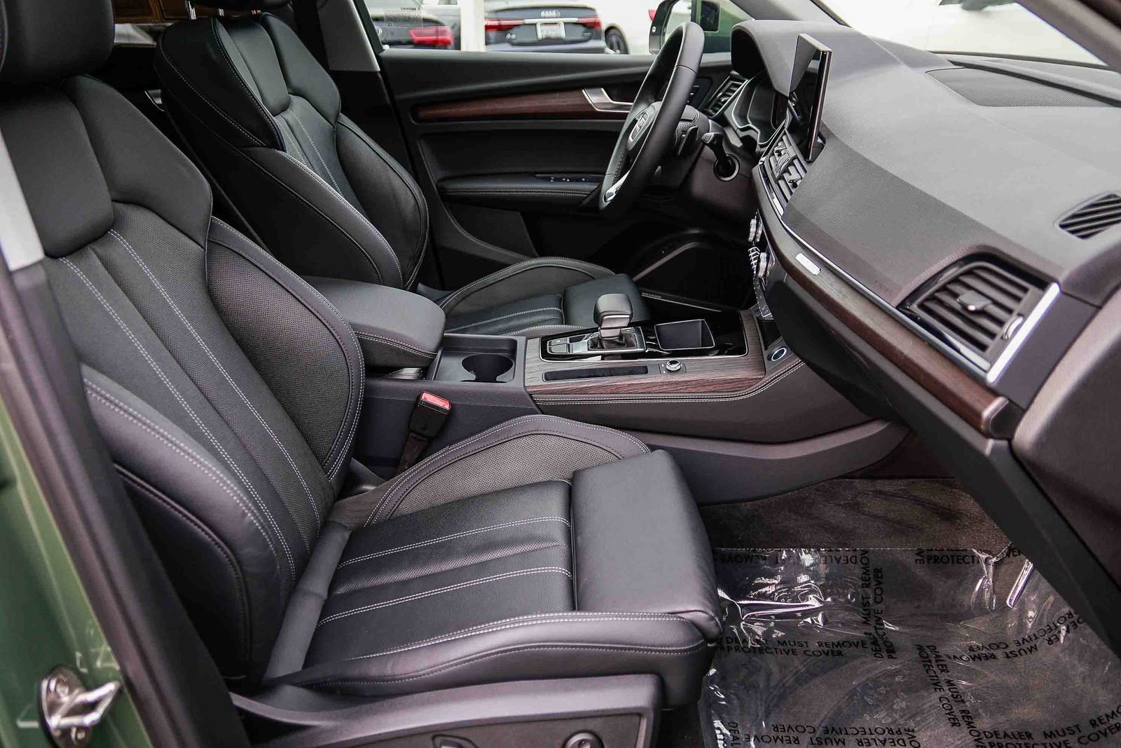 Certified 2024 Audi Q5 2.0T Premium Plus w/ Premium Plus Package image 19