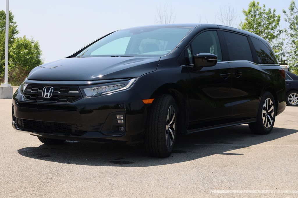 New 2026 Honda Odyssey EX-L image 3