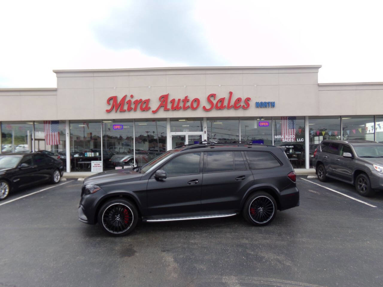 Used 2018 Mercedes-Benz GLS 63 AMG 4MATIC w/ AMG Night Styling Package image 2