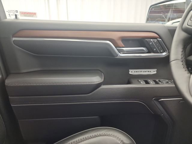 Used 2023 GMC Sierra 1500 Denali w/ Denali Reserve Package image 17