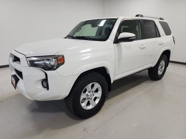 Used 2019 Toyota 4Runner SR5 Premium image 3
