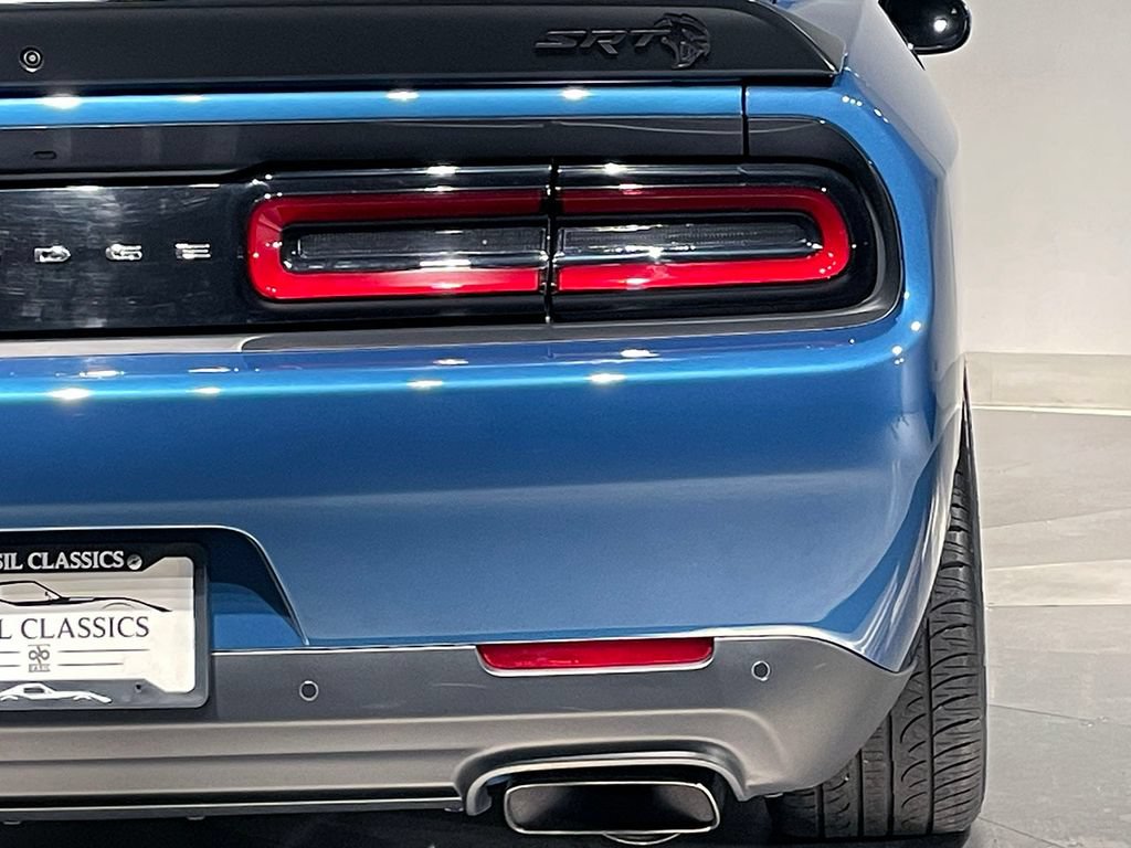Used 2023 Dodge Challenger SRT Hellcat w/ Driver Convenience Group RWD image 8