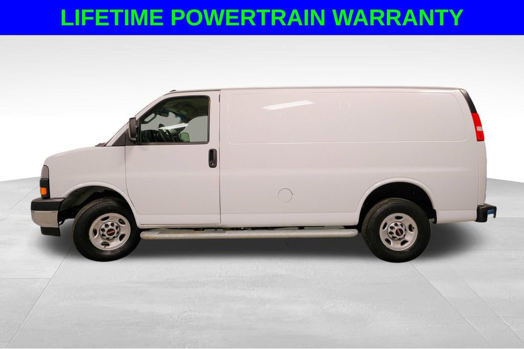 Used 2024 GMC Savana 2500 w/ Driver Convenience Package image 3