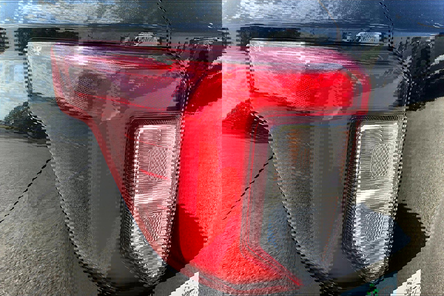 Used 2021 Ford Explorer ST w/ Equipment Group 401A image 29