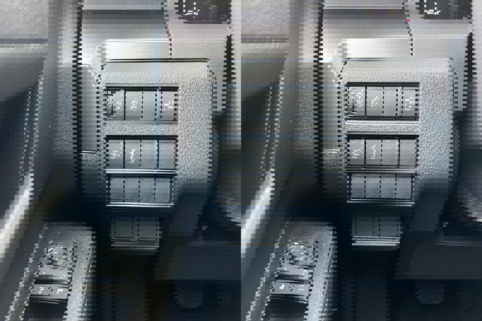 New 2026 Toyota 4Runner SR5 image 25