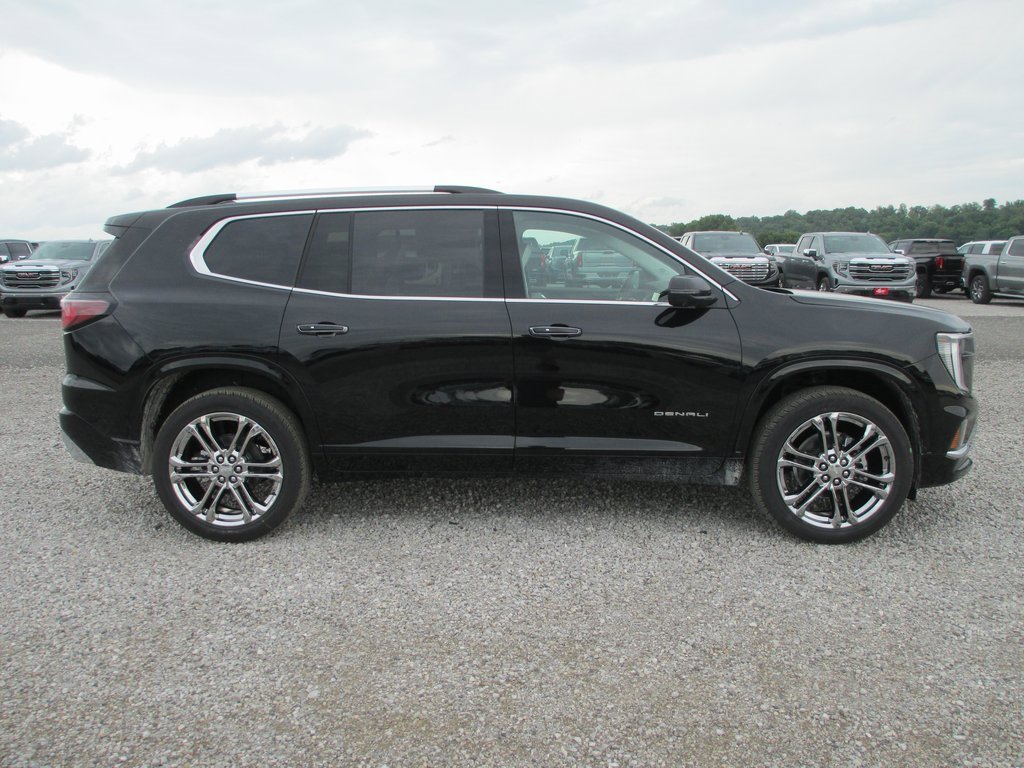 New 2025 GMC Acadia Denali image 3